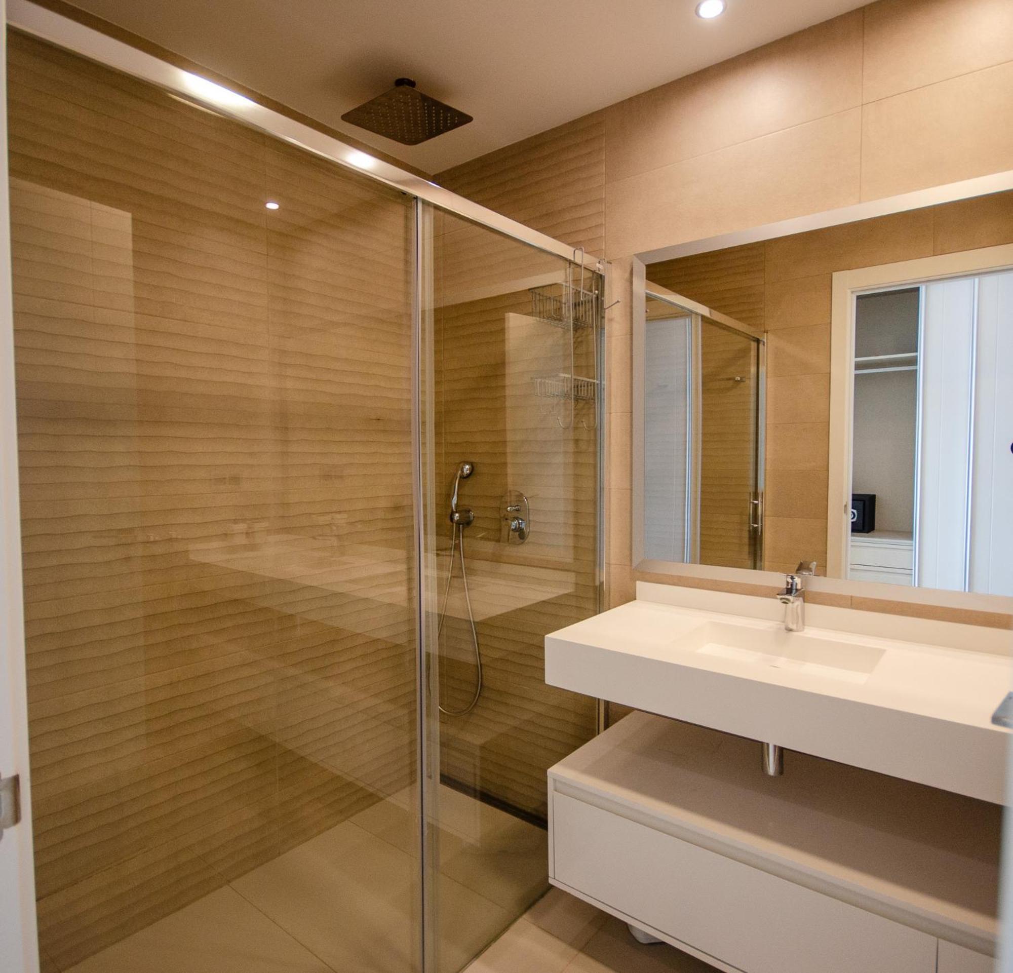 Sunset Drive Luxury Poniente Beach Μπένιντορμ Εξωτερικό φωτογραφία